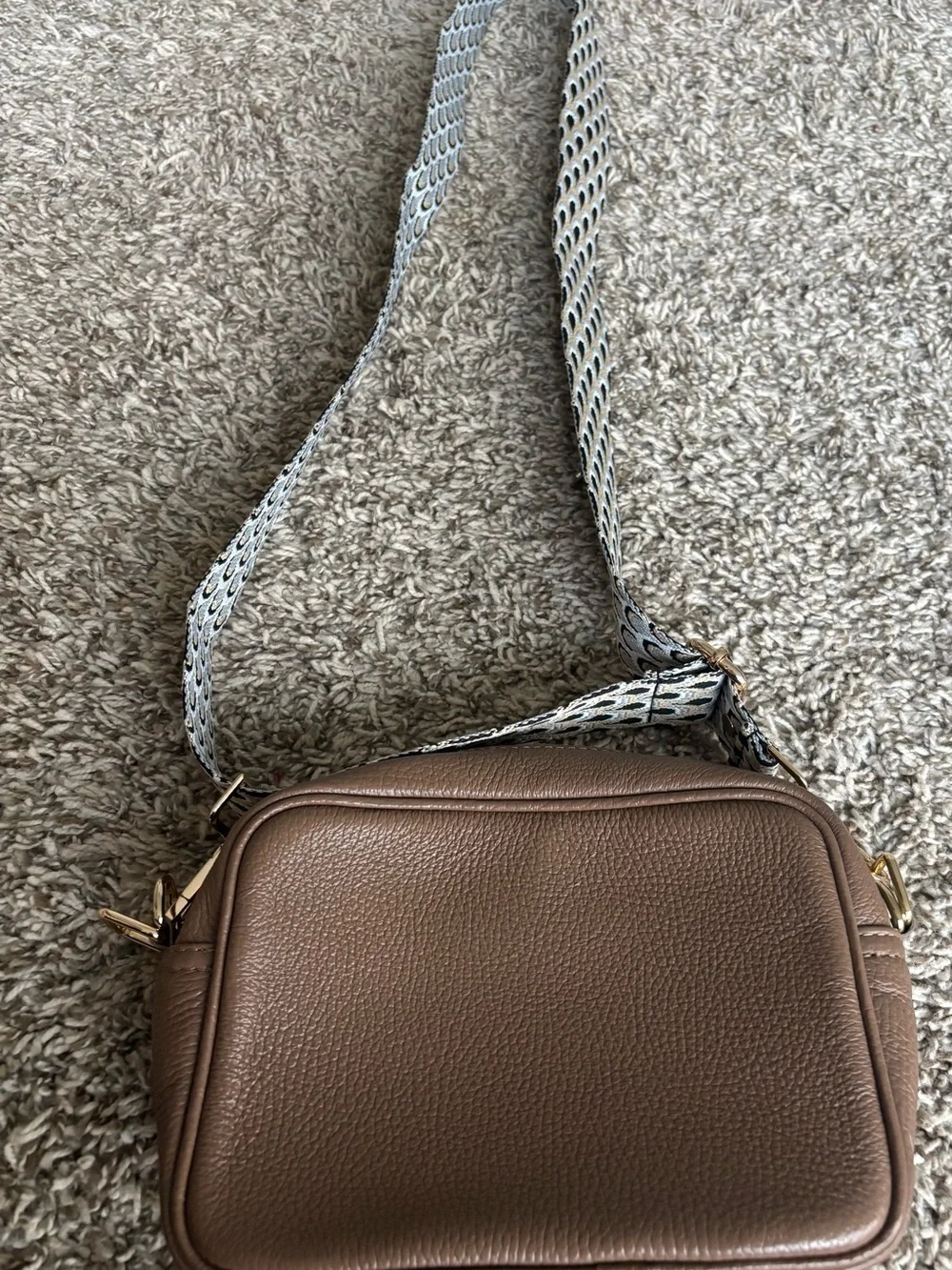 Everyday Crossbody Bag Pom Pom London Elie Beaumont  Taupe Patterned Strap nwot